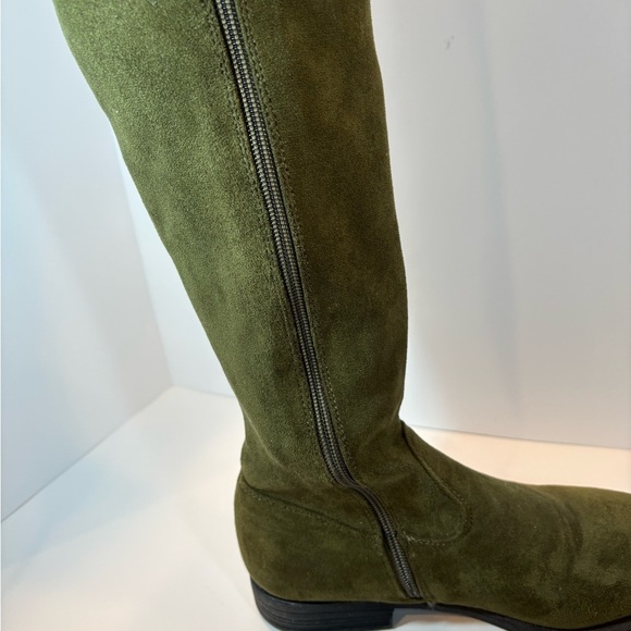 Herstyle Green Over the Knee Boots Stylish and Versatile - Picture 6 of 10
